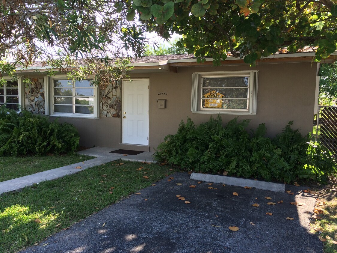 Primary Photo - 20650 SW 114th Ave