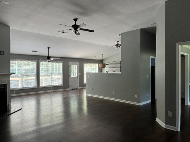 Foto del edificio - 2582 Oak Bluff Dr