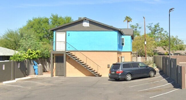 Foto del edificio - 1534 E Roosevelt St