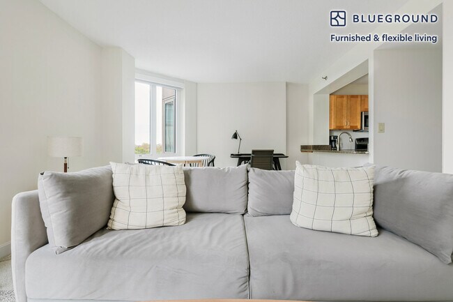 Foto del edificio - 150 Huntington Ave