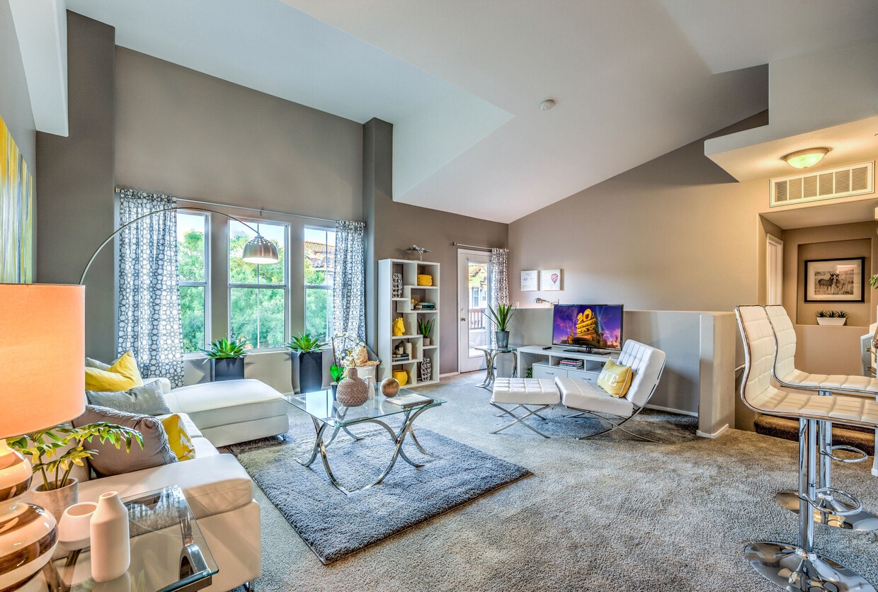 Primary Photo - Aspire at Tesora