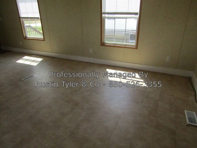 Building Photo - 8112 Old Spanish Trail