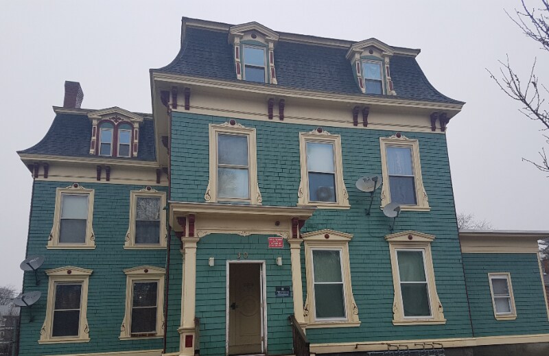 30 May St Unit 2R, Worcester, MA 01610 Room for Rent in Worcester, MA