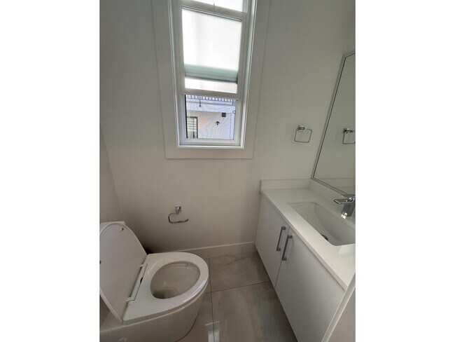 Photo du bâtiment - 9727-129A 129a St