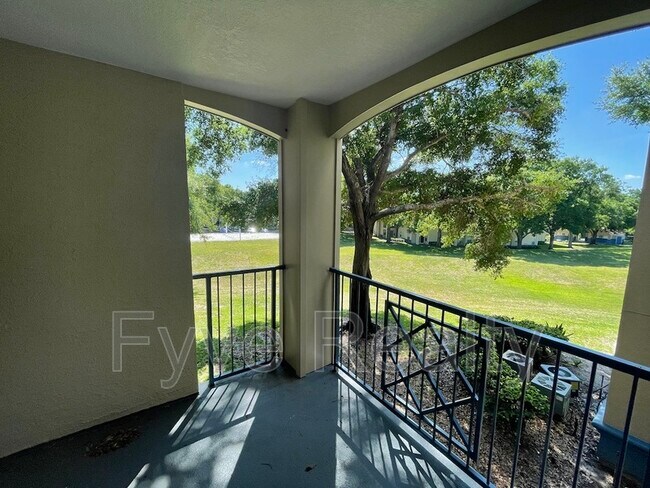 Building Photo - 7360 Westpointe Blvd