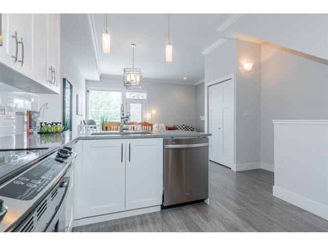 Photo du bâtiment - 6945 185 St