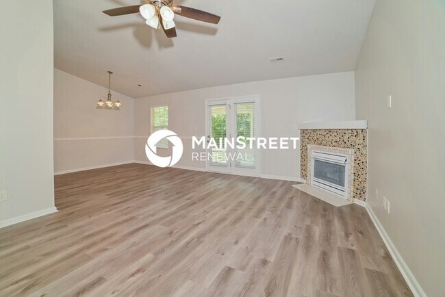 Foto del edificio - 3 Bedroom Pet-Friendly Home in CORRYTON, T...