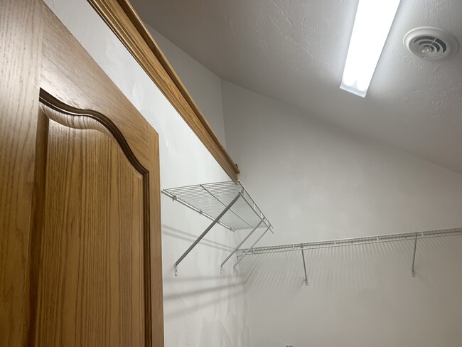 Walk in closet - 900 Allegheny Ave