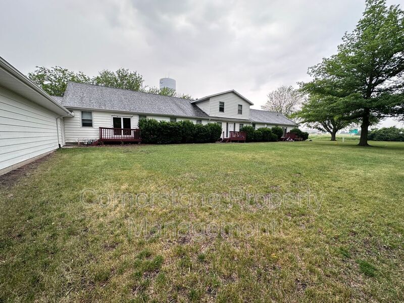 2540 S Edgewood Dr Unit 4, ster City, IA 50595 Condo for Rent in