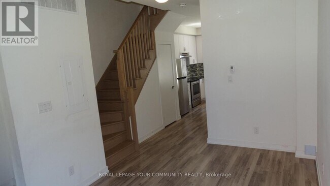 Building Photo - 370C-370C Red Maple Rd