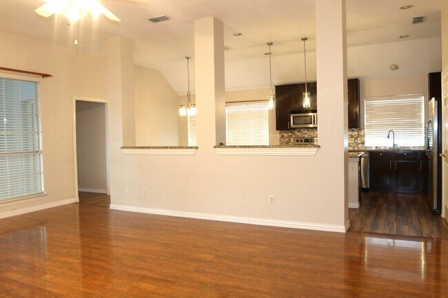 Foto del edificio - 2530 Breanna Way