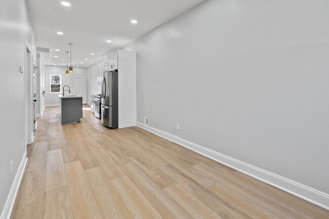 Foto del edificio - 524 N Pulaski St