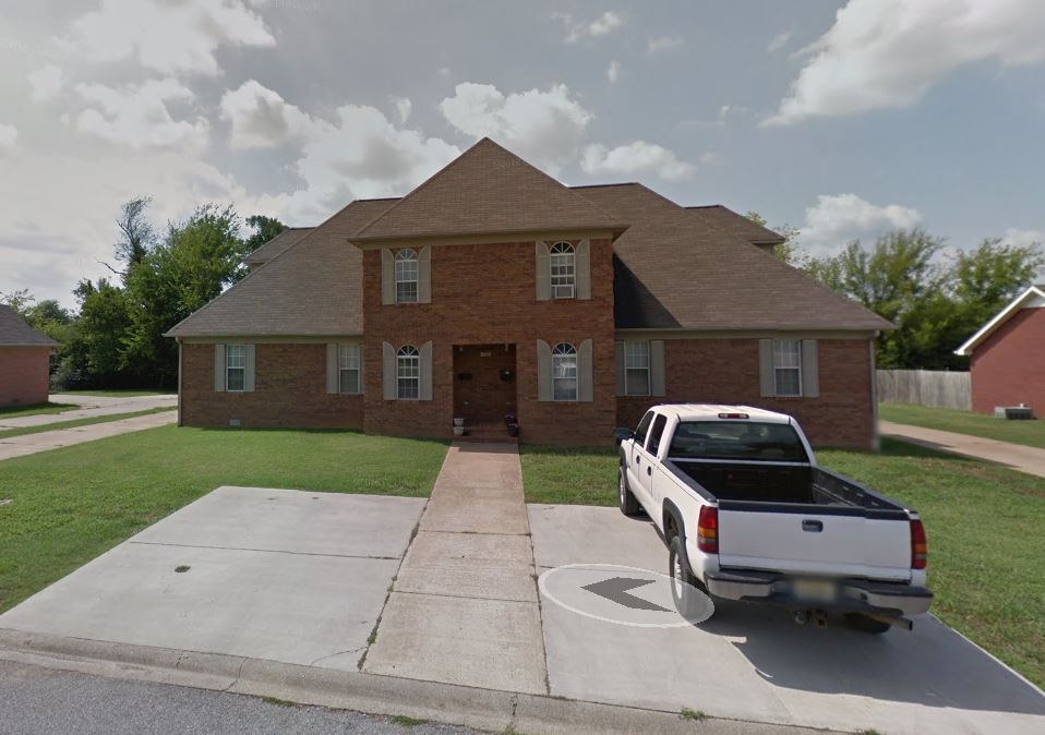 Primary Photo - 907 N 20th St