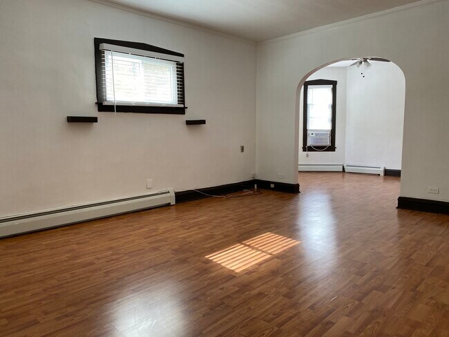 Building Photo - 1510 Pitner Ave