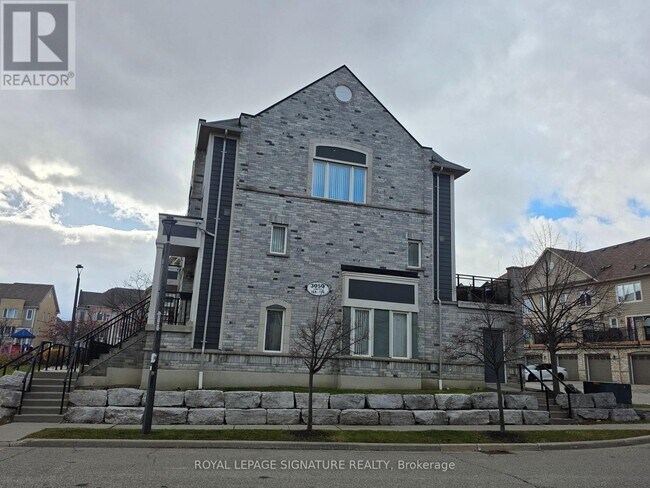 Building Photo - 3050 Erin Centre Blvd