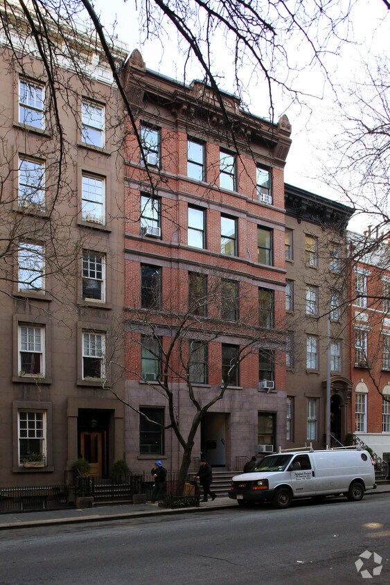 Foto principal - 117 Waverly Pl
