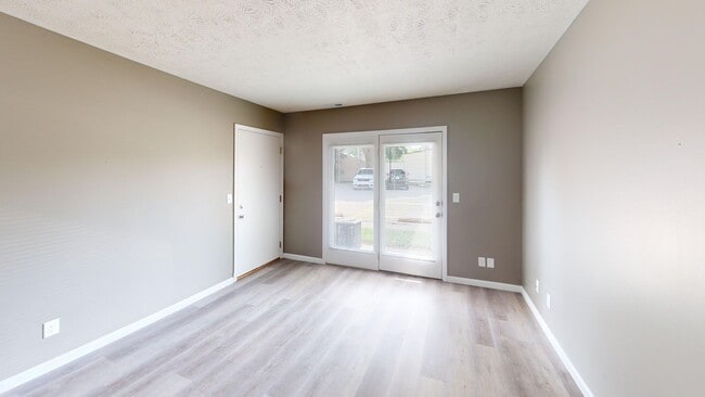 Building Photo - Elston Point