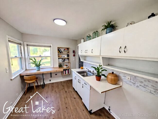 Foto del edificio - Cozy 2 Bedroom 1 Bathroom now available fo...