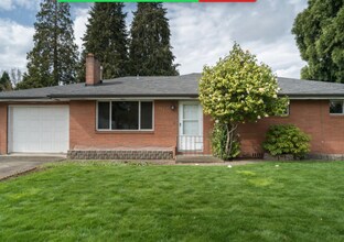 Building Photo - 515 SE 12th Ave