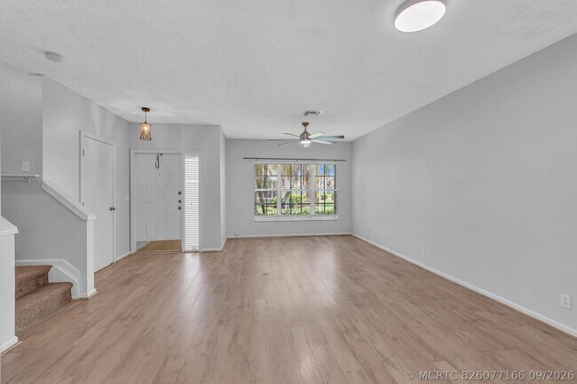 Building Photo - 10881 Sea Hibiscus Ln