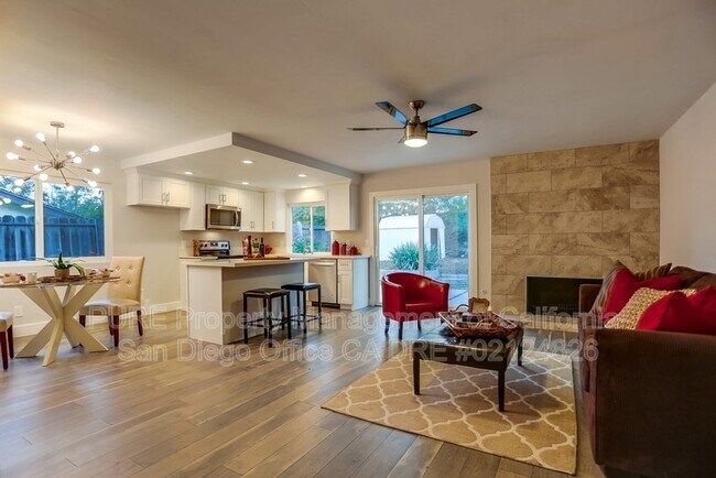 Building Photo - 783 Granada Dr