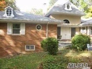 Primary Photo - 40 Maplewood Dr