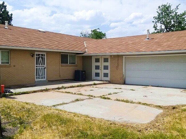 Building Photo - 1270 Chambers Rd