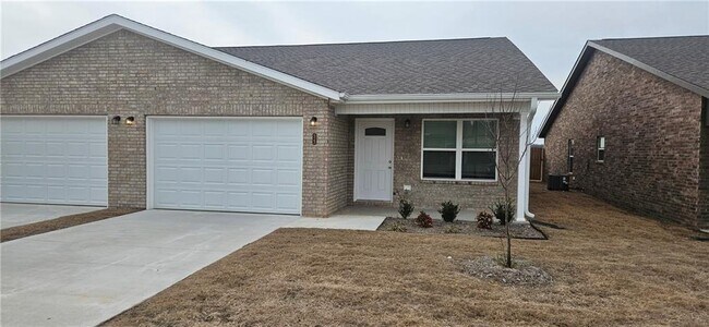 Foto del edificio - 523 NW 68th Ave