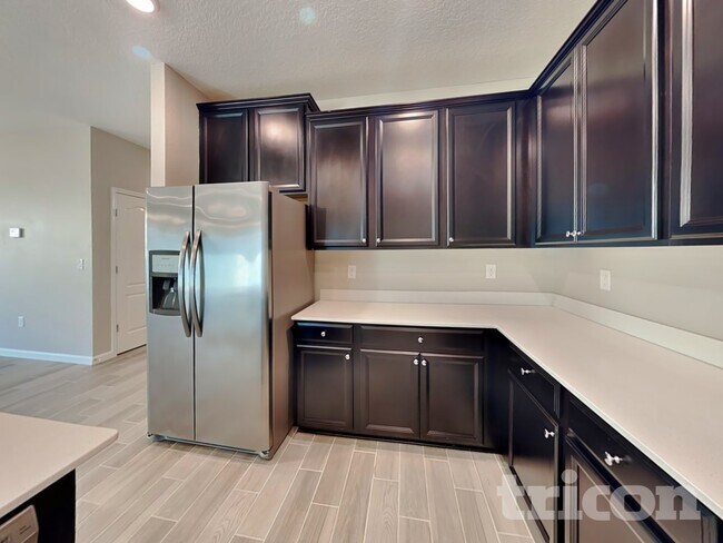 Foto del edificio - 38 Athens Dr