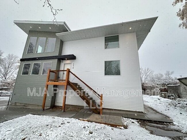 Foto del edificio - 498 East Fort Union Blvd