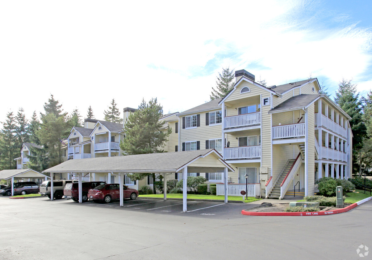 Foto principal - North Country Manor Apartments