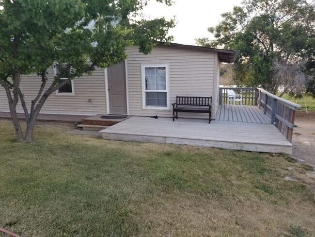 Foto del edificio - 1 br, 1 bath House - 9802 Road 22.7 NE