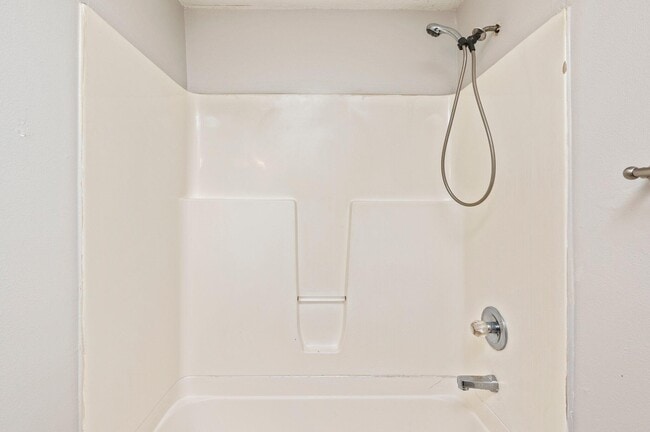 Foto del edificio - 29 Cape Dr NW