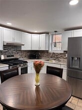 Building Photo - 348 Union Ave