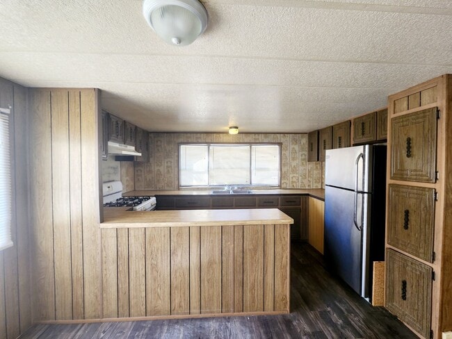 Building Photo - 4611 Dumas Dr