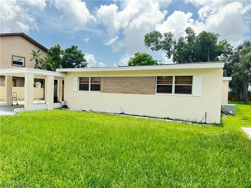 Foto principal - 1424 Alhambra Dr