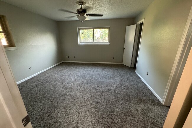 Foto del edificio - 3029 66th St