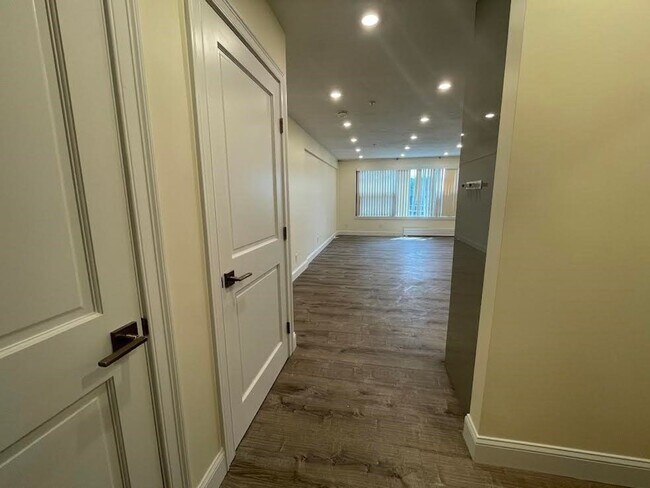 Foto del edificio - 1022 Commonwealth Ave