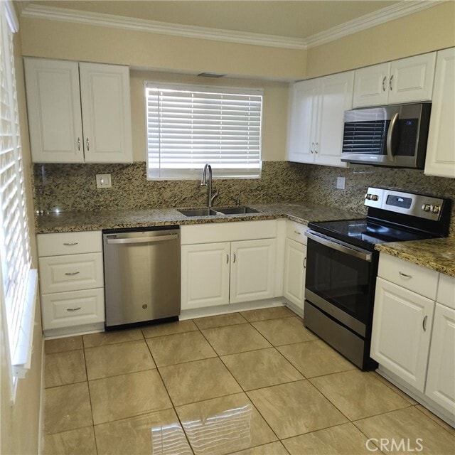 Foto del edificio - 28160 Pebble Beach Dr
