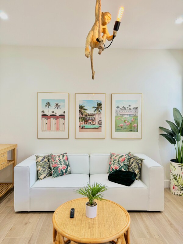 Foto del edificio - 438 Monroe Dr