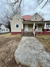 Building Photo - 714 Washington Ave