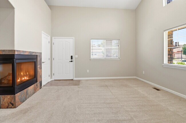 Building Photo - $3,245.95 - 4 Bed, 3 Bath Townhome In Commerce City with Central AC and In Unit Laundry!