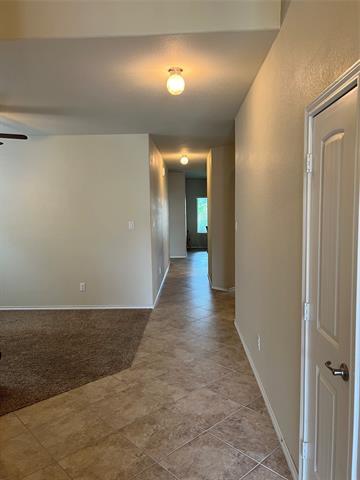 Foto del edificio - 3020 Tamarack Ln