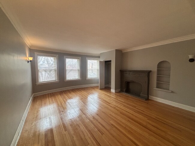 Foto del edificio - 8346-8348 S Maryland Ave