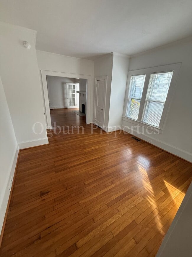 Foto del edificio - 603004- 1517 W. FIRST STREET