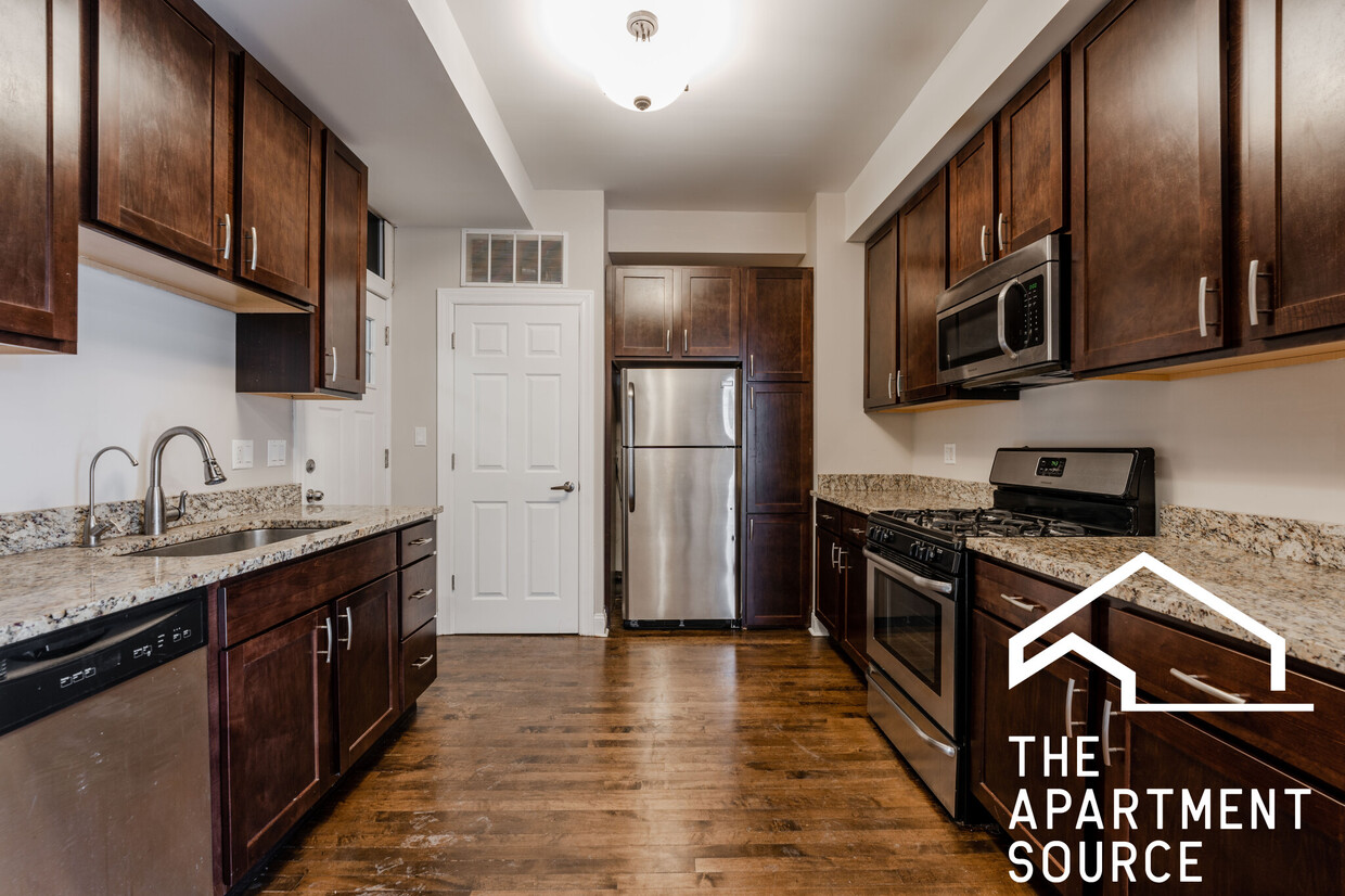 Foto principal - 2506 W Argyle St