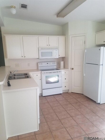 Foto del edificio - 16242 E Ridgewood Dr