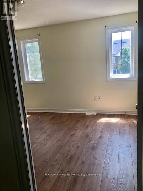 Photo du bâtiment - 68A Main St N