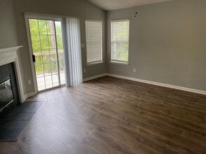 Building Photo - 5326 St Ives Ln