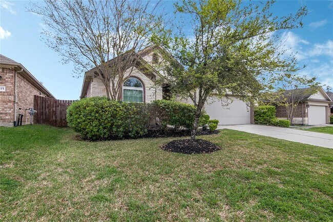 Foto del edificio - 24119 Auburn Woods Ct